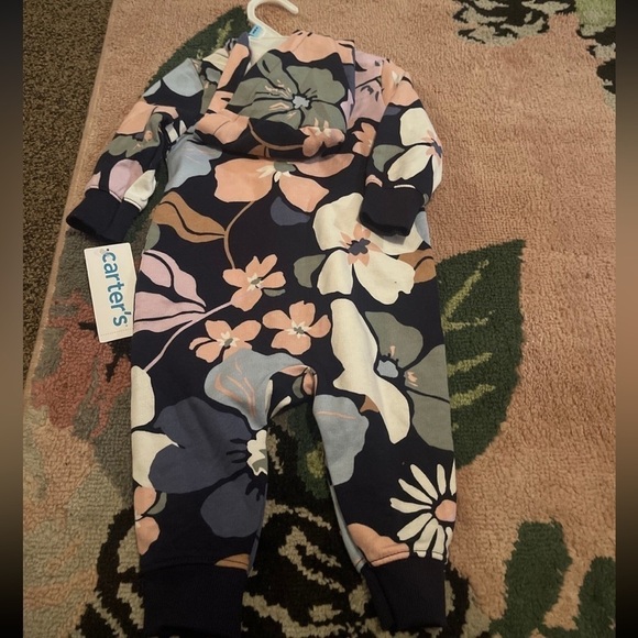 Carters Baby Girl lot 6 months - Picture 8 of 8